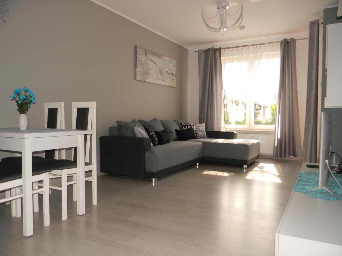 Apartament Z Basenem Laura Polanki Park Apartment Колобжег Екстериор снимка