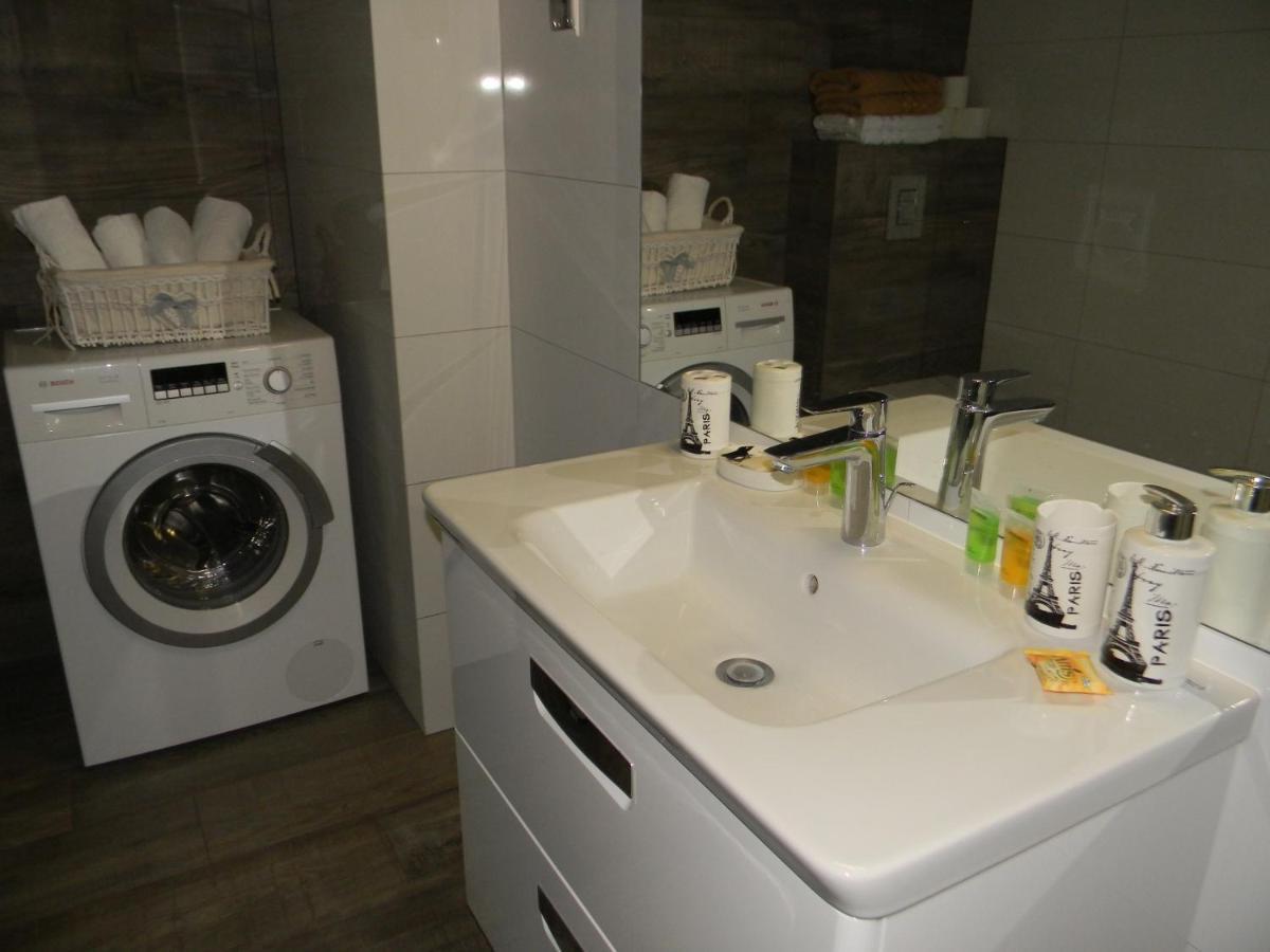 Apartament Z Basenem Laura Polanki Park Apartment Колобжег Екстериор снимка